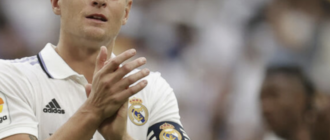 توني كروس يتوقع فوز بايرن ميونيخ على برشلونة في دوري أبطال أوروبا