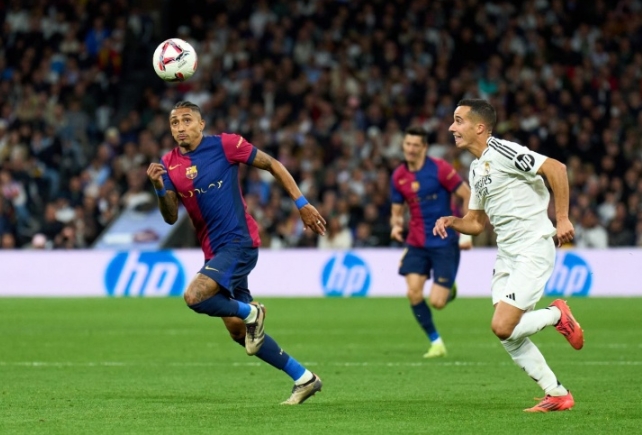 أصبح ملعبان آخران معروفين حيث يمكن أن تقام "الكلاسيكو" في الجولة الثانية من الدوري الإسباني.